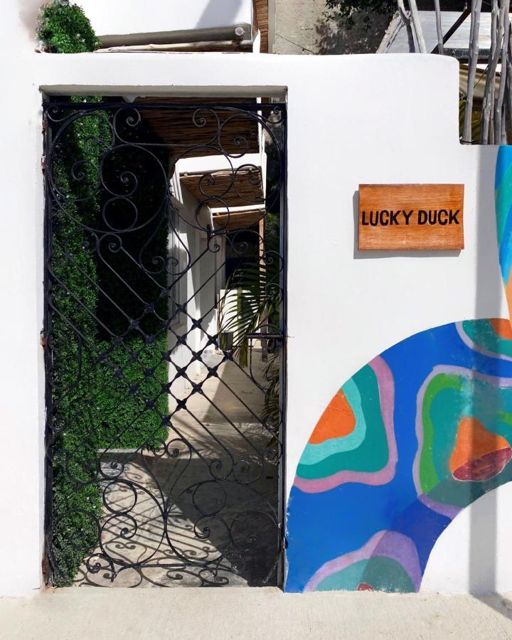 Lucky Duck Pj Hotel Cancun Luaran gambar