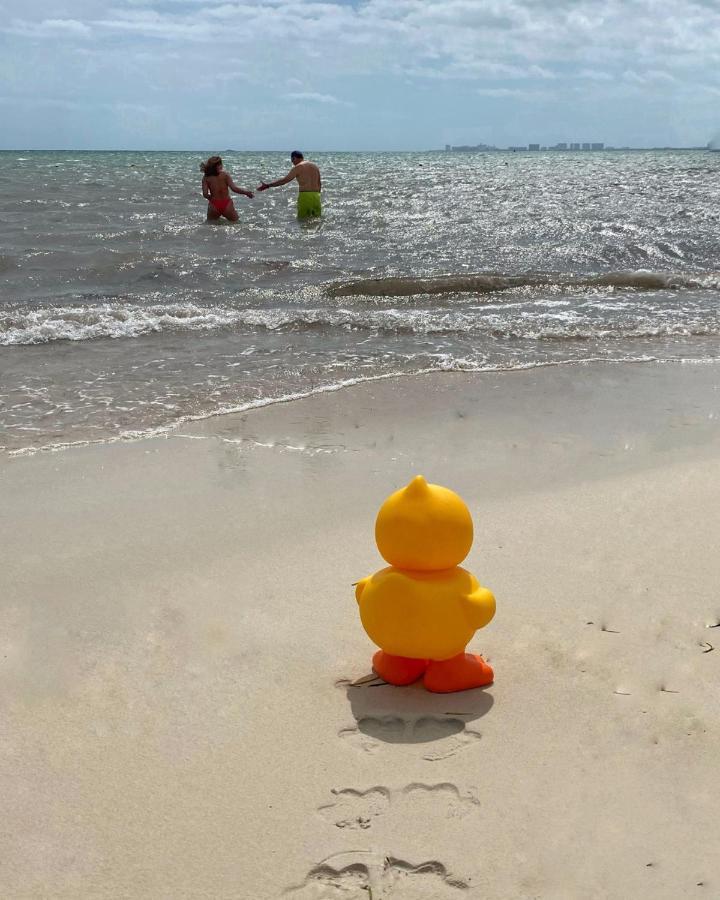 Lucky Duck Pj Hotel Cancun Luaran gambar